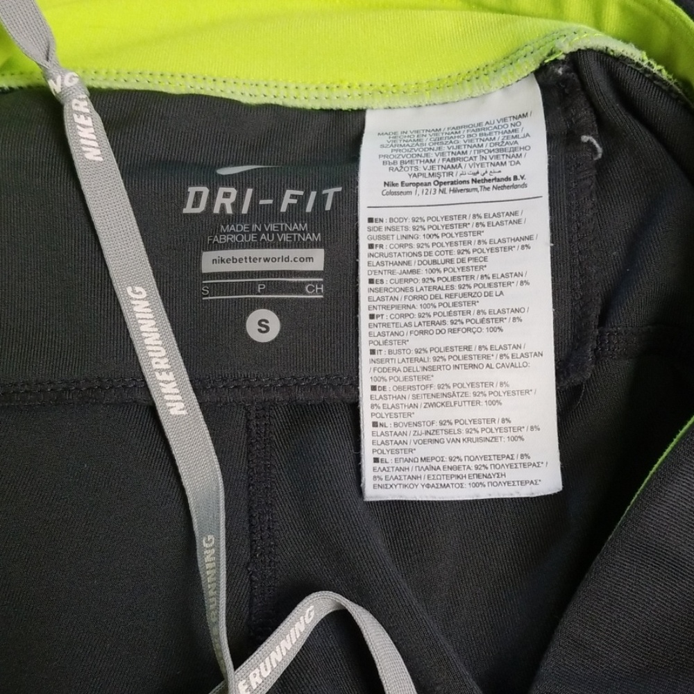 Nike Dry Fit Running Capris - Picture 6 of 6